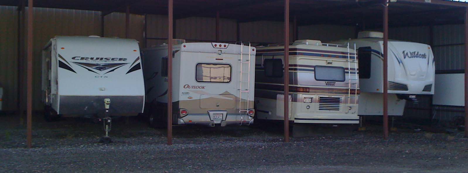 Your Options for Indoor RV Storage | Blue Mound 287 Self Storage